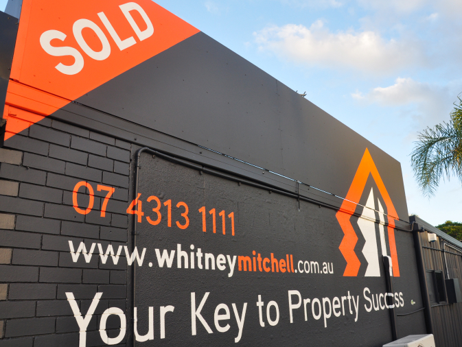 hand painted real estate signage hervey bay